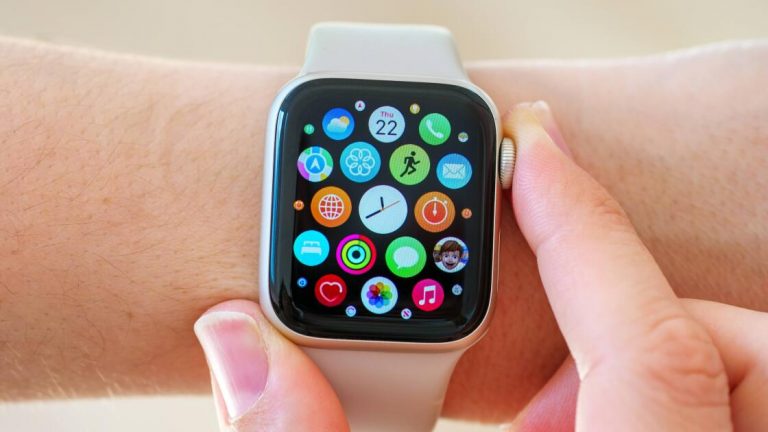 Apple’s Next-Generation Apple Watch May Have a Bigger Screen