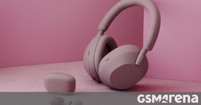 Discover the Soothing Style of Sony 1000XM5 Pink Wireless Noise Canceling Headphones