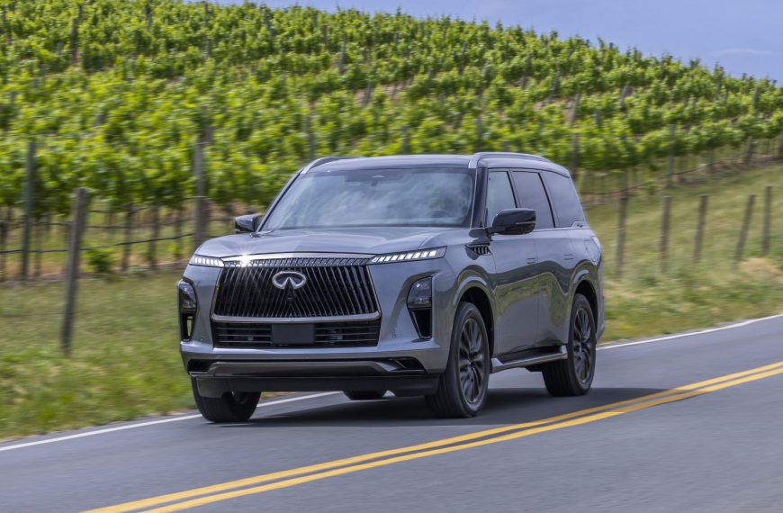 Unbeatable Luxury: Score a 2023 Infiniti QX80 for $16,000 Off Its Flagship MSRP