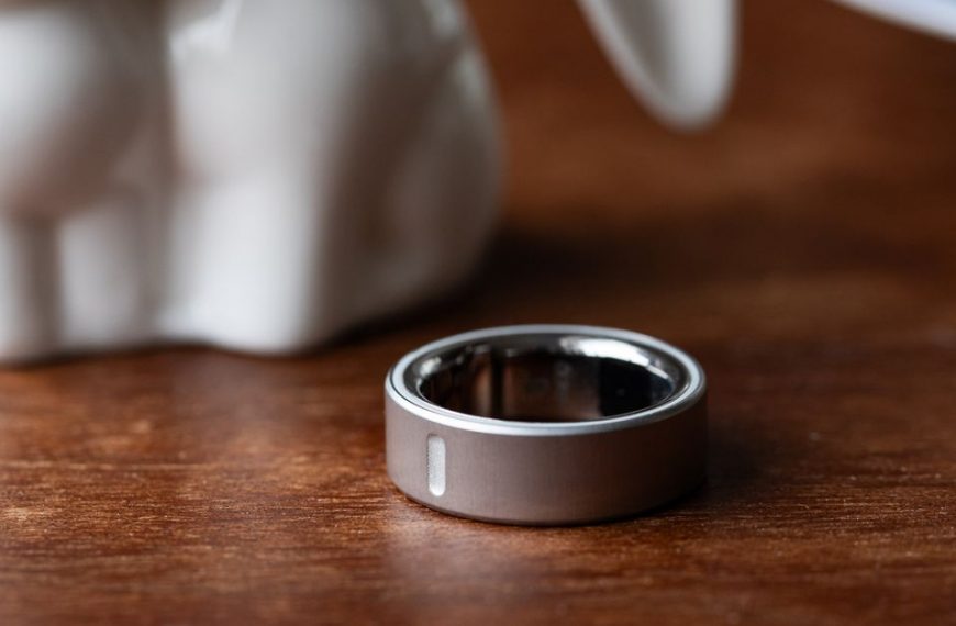 Oura Ring 4 Review: The Top-Favorite Sleep Tracker’s Enduring Dominance