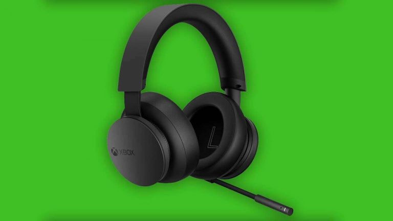 Unleash Immersive Gaming with the New Xbox Wireless Headset: Longer Battery Life and Dolby Atmos Sound