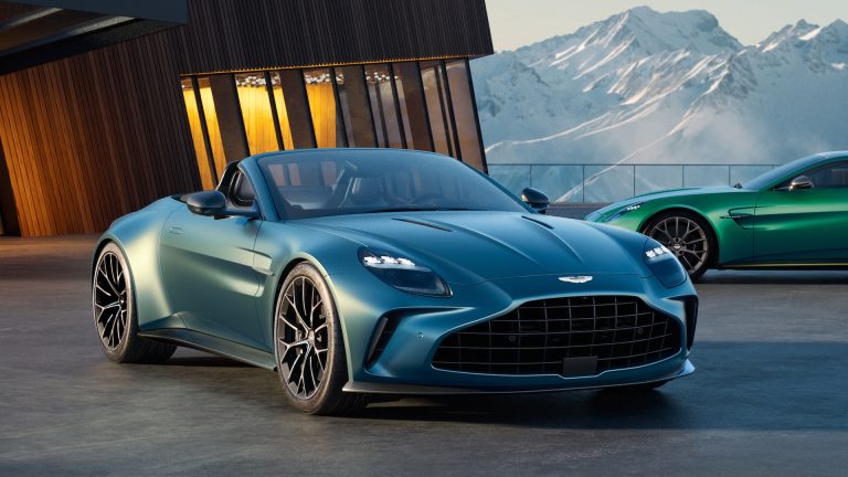 Fastest-Folding Convertible in Town: 2026 Aston Martin Vantage Roadster Unleashed