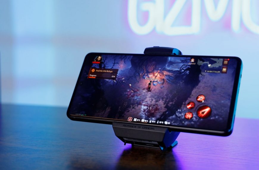 Asus ROG Phone 9 Unleashed: A Cutting-Edge Gaming Powerhouse Review