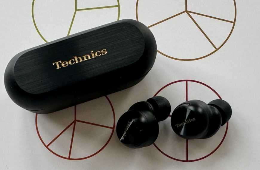 Unleash the Power of Wireless Audio: Technics EAH-AZ100 True Wireless Earbuds Review