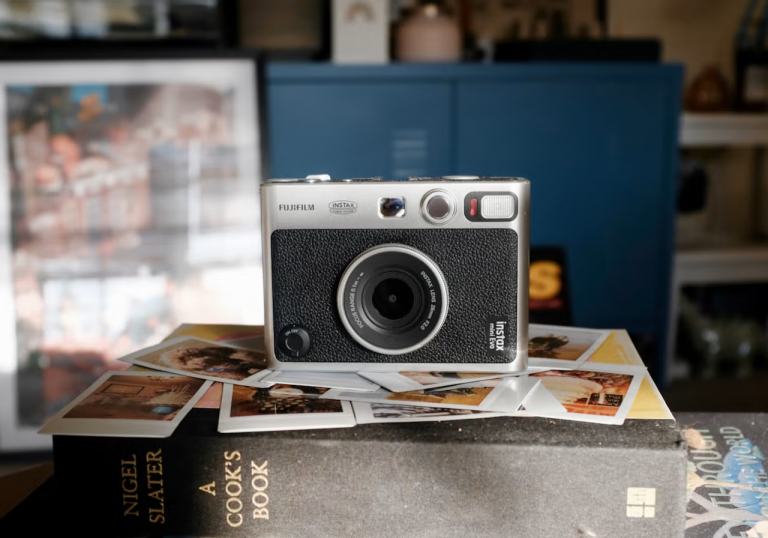 Unlock the Best Instant Camera Options for Spontaneous Capture