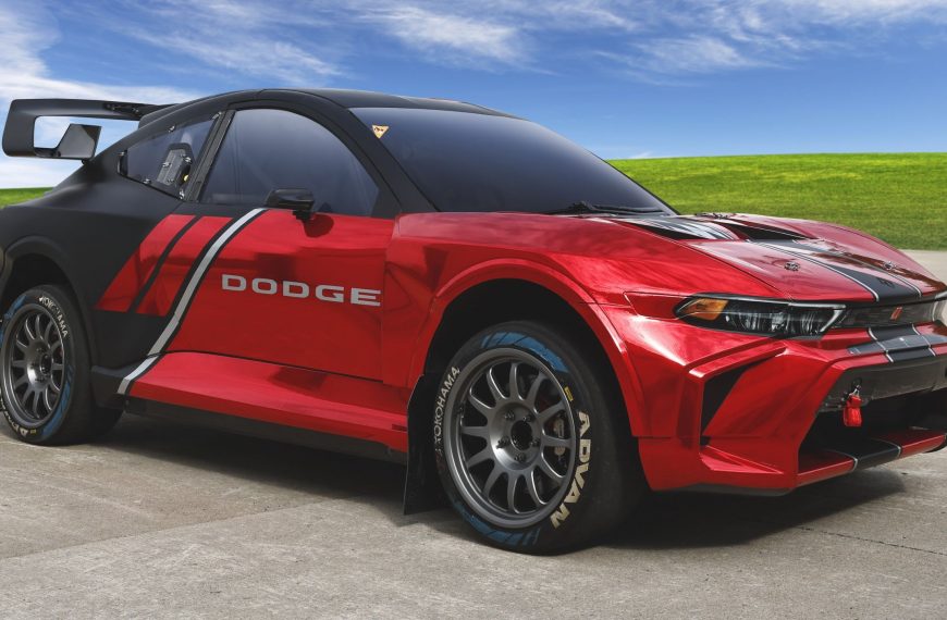 Dodge Hornet Electric Racing Concept:…