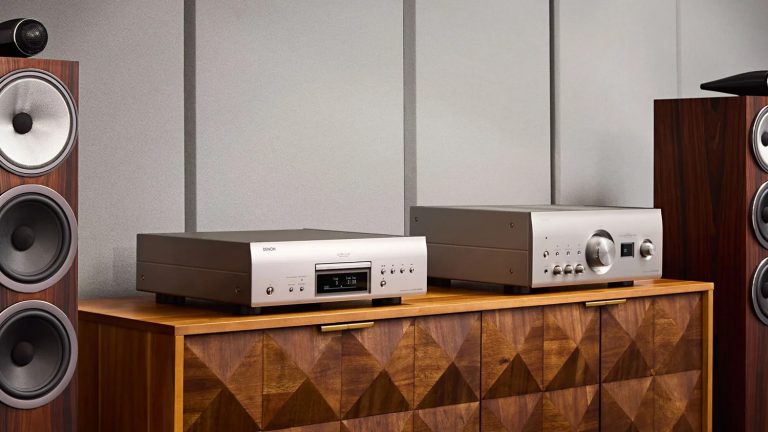 Revolutionize Your Music Experience with the Future of CD Sound Quality: Elevate Your Favorite Tracks with This Groundbreaking Japanese Hi-Fi Player