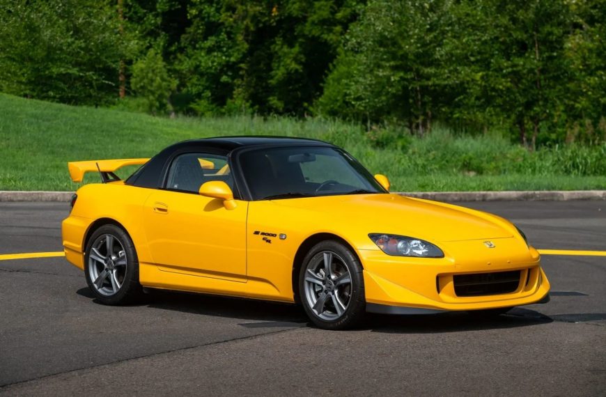 2022 Low-Mileage Honda S2000 CR for Sale: Rare Opportunity at $200K