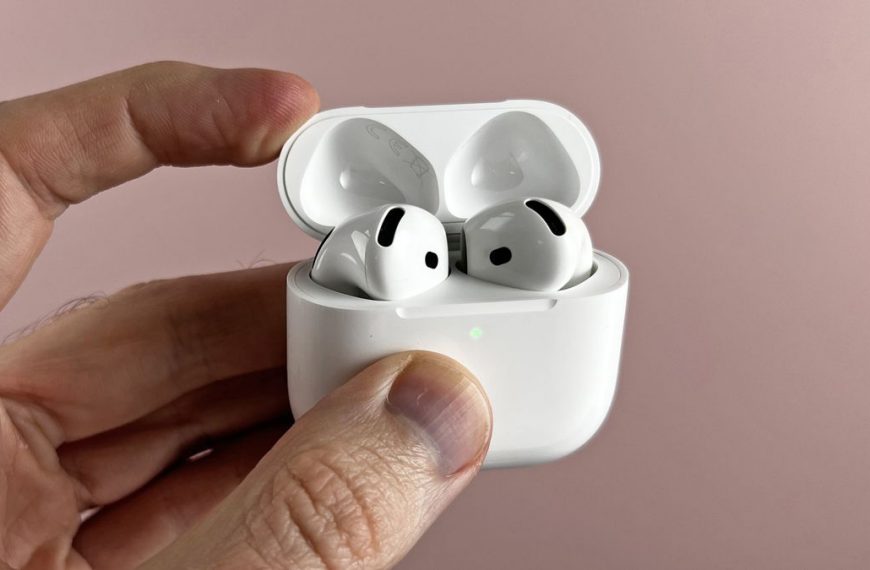 Should You Upgrade to AirPods 4? Unbeatable Alternatives for the Same Price