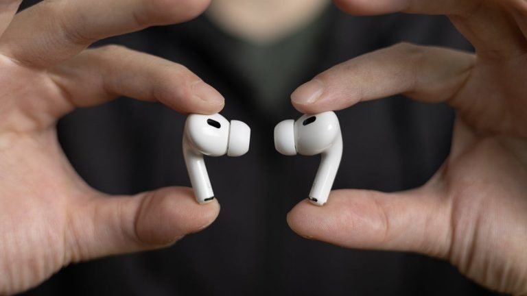 Revolutionize Your Ears: Apple’s Game-Changing Camera-Equipped AirPods with AI