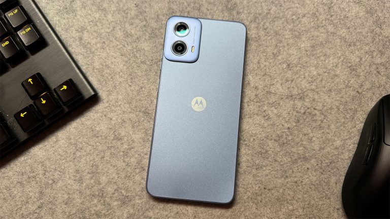 Motorola’s Budget Beating Phone Deal Shatters the Competition