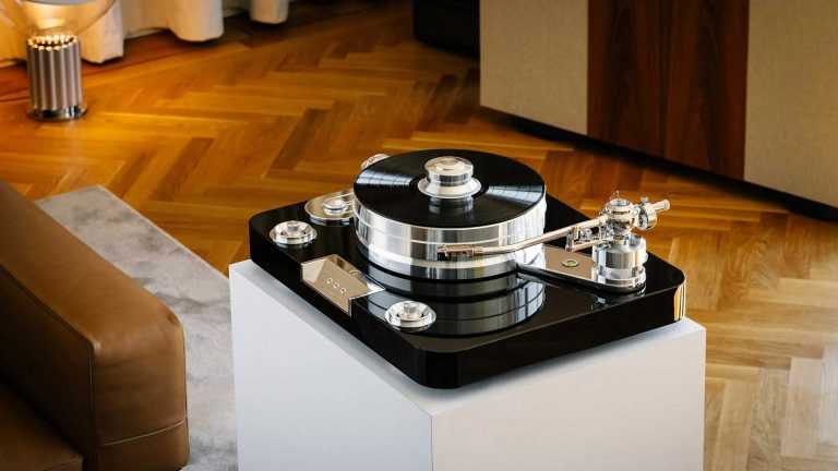 Revolutionary Turntable Unleashed: High-End Hi-Fi for the Most Discerning Ears