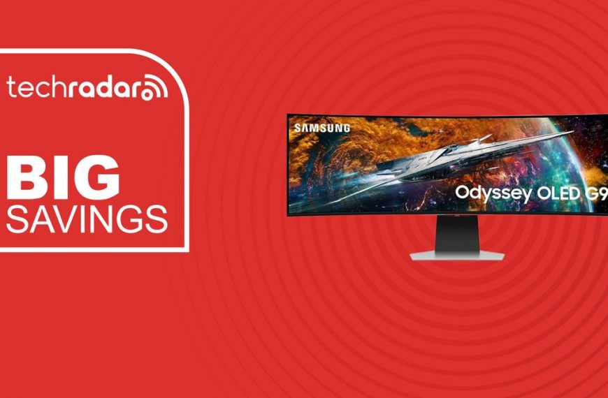 Unlock the Ultimate Gaming Experience: Slash $720 Off Samsung’s Stunning Odyssey OLED G9 Monitor