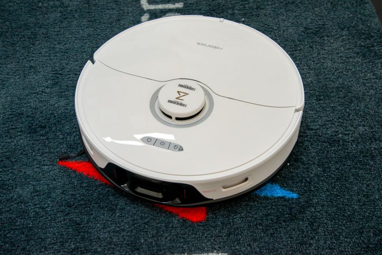 Master the Art of Cleaning with Ease: Maximize Your Robot Vacuum’s Potential