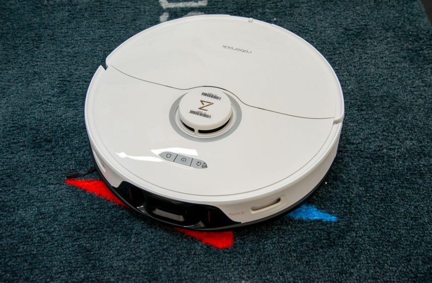 Master the Art of Cleaning with Ease: Maximize Your Robot Vacuum’s Potential