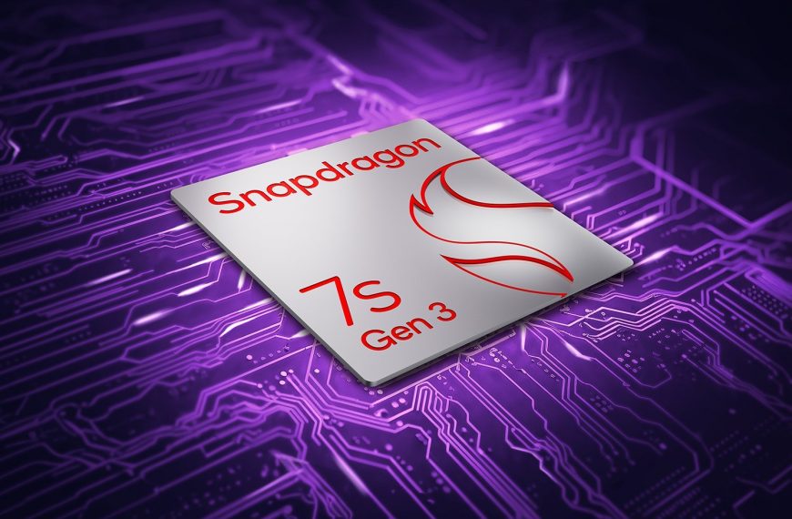 The Qualcomm Snapdragon 7s Gen…