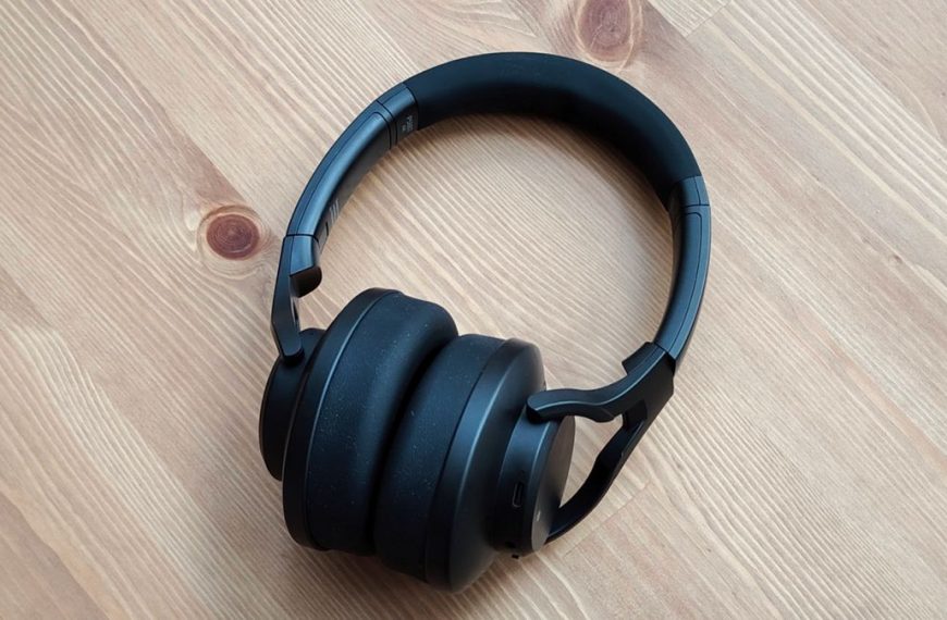 Ultimate SoundMagic P58BT ANC Review: Disappointing Over-Ear Headphones Fail to Deliver Magic