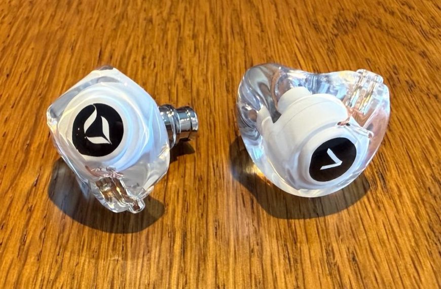 Unleash Sonic Bliss: Impressive Hybrid IEMs for Audiophiles on a Budget