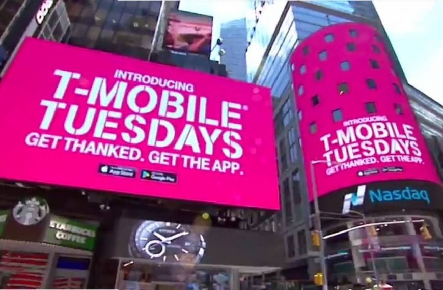 Unlock the Envy-Inducing Smartphone, Watch, and Earbuds Loot Given to T-Mobile Subscribers