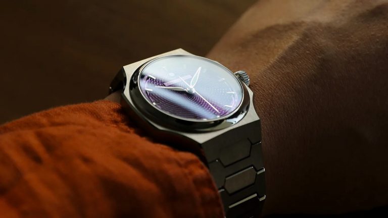 Affordable Luxury Sports Watch Steals the Show