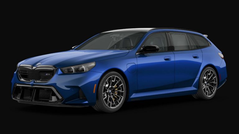 Unlock the Ultimate Driving Experience: Customize Your BMW M5 Touring with Our Interactive Configurator