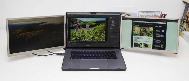 Triple Monitor Laptop Extender for Seamless Productivity