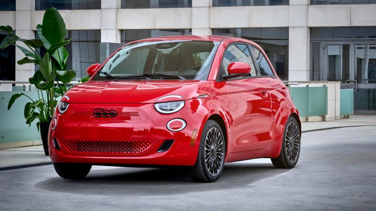 Fiat Halts 500e Production Amid Slump in Electric Car Sales Demand