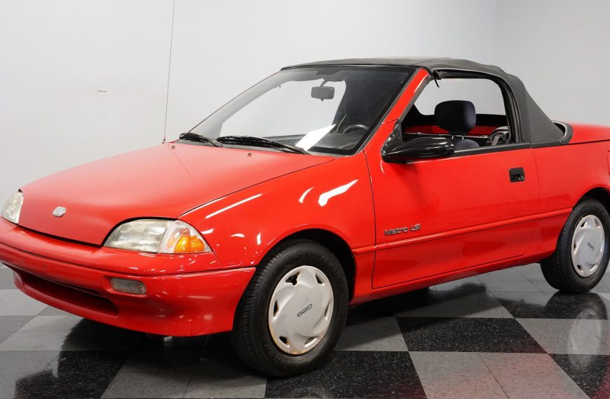 Blast-From-the-Past Deal: 1991 Geo Metro Available at Original Pricing of $9,995