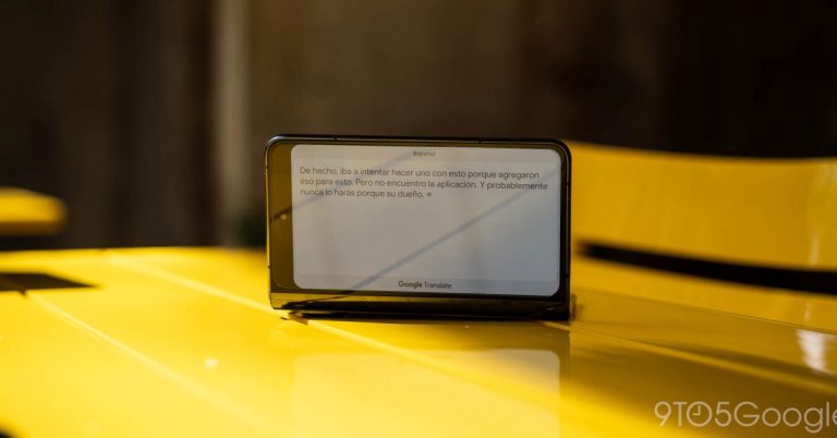 Google Translate can use both displays on Pixel Fold and Galaxy Z