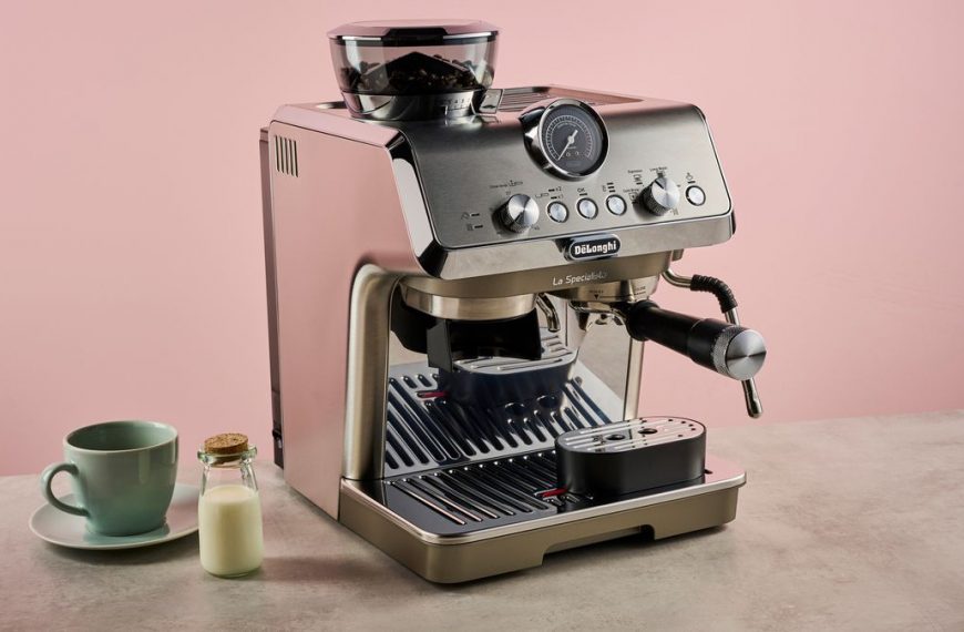 Best Smeg BCC13 Coffee Machine Review: Expert Verdict & Buyer’s Guide