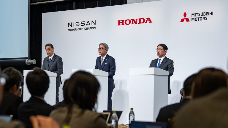 Unleashing a New Era: Honda and Nissan Unveil Merger Plans Post August 2026