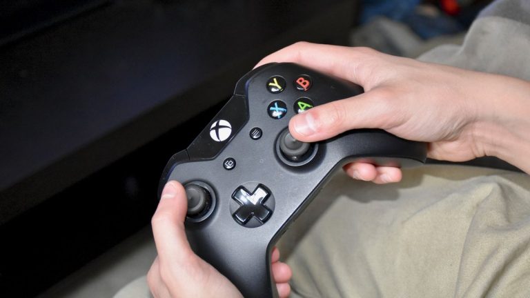 Microsoft Boosts Accessibility: Typing with Xbox Controller in Windows 11 Gets Easier