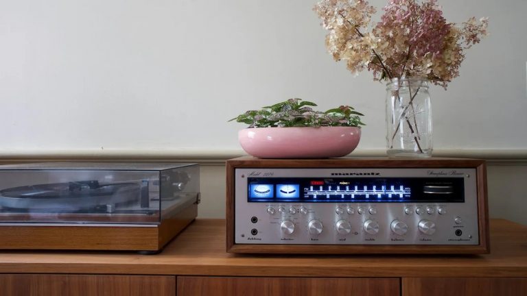 Unleash Classic Sound: Why Vintage Marantz Receivers Remain the Gold Standard of Hi-Fi