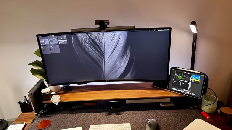 Dell U4025QW curved Thunderbolt hub monitor review