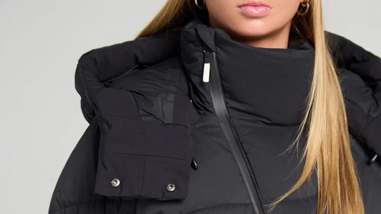 Revolutionize Your Skiing Experience: The Game-Changing Twist in Ski Jackets