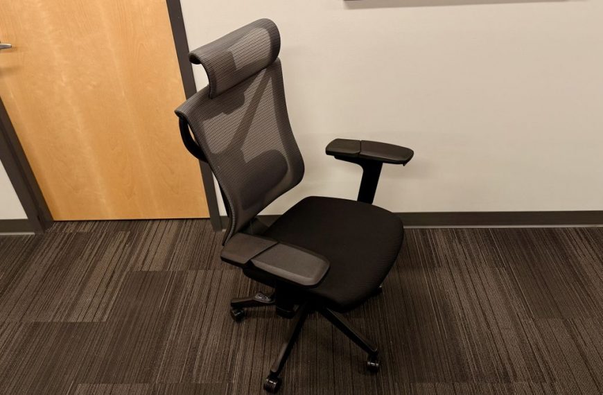 Stunning Eureka Aion Ergonomic Office Chair Review: Unleash Productivity and Comfort