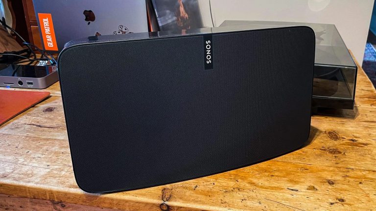 Why a Discontinued Sonos Speaker Is Still in Absurdly High Demand