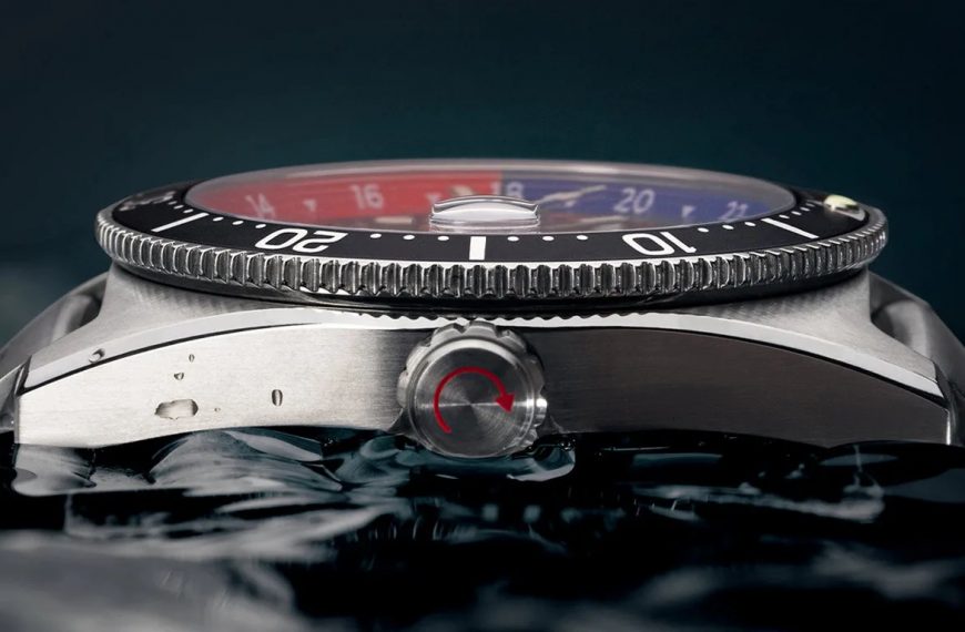 Timex’s Unexpectedly Affordable GMT Dive Watch Falls Short of Expectations