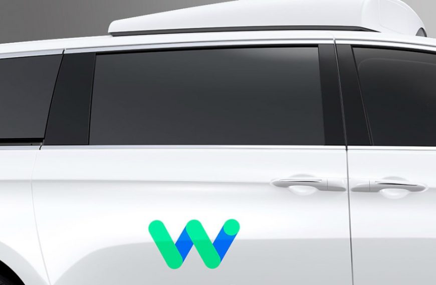 Waymo’s honking robocars finally fall…