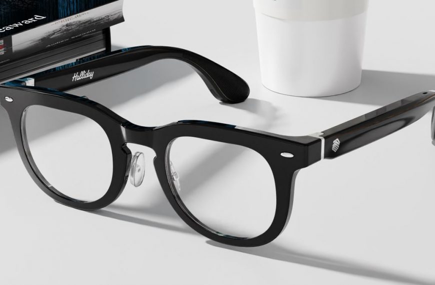 Revolutionize Your Wearing Experience: Weighing the Pros and Cons of Halliday Smart Glasses